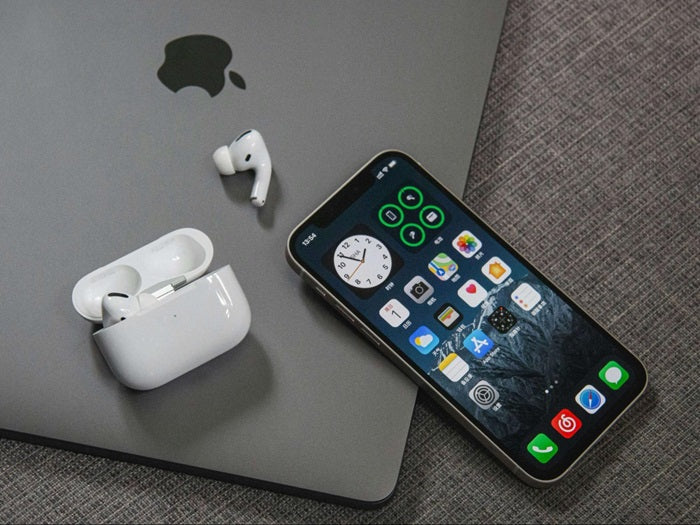 iPhone