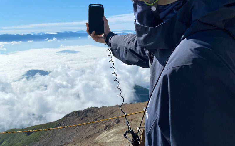 【1,000円でスマホの落下防止】YAMAPで登山する全ての人に最高のストラップを紹介したい。