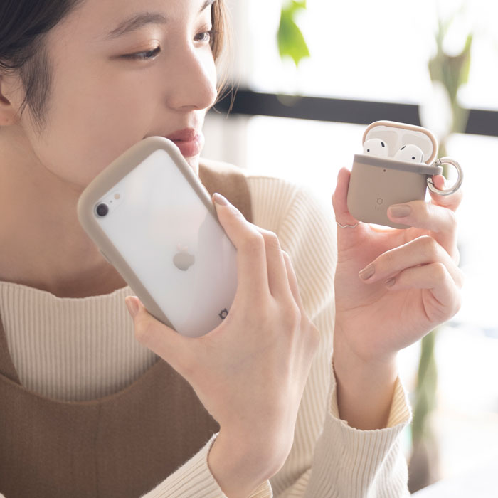 [AirPods(第1/第2/第3世代)/AirPods Pro(第1/第2世代)専用]iFace Grip On Siliconeケース